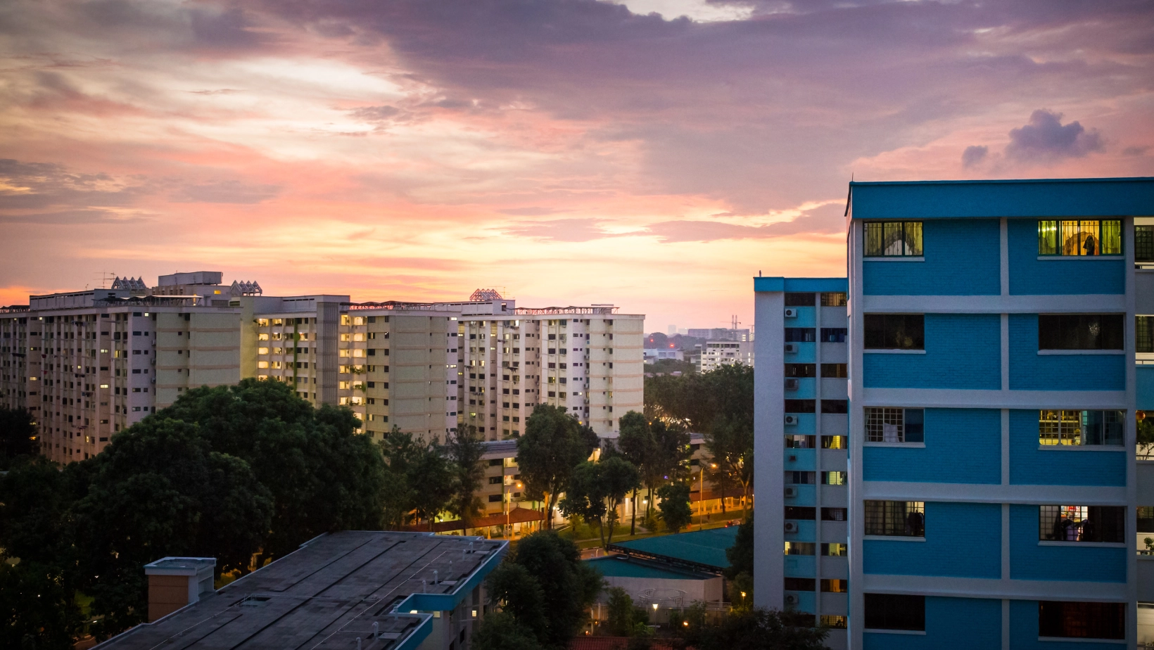 widok miasta i bloków